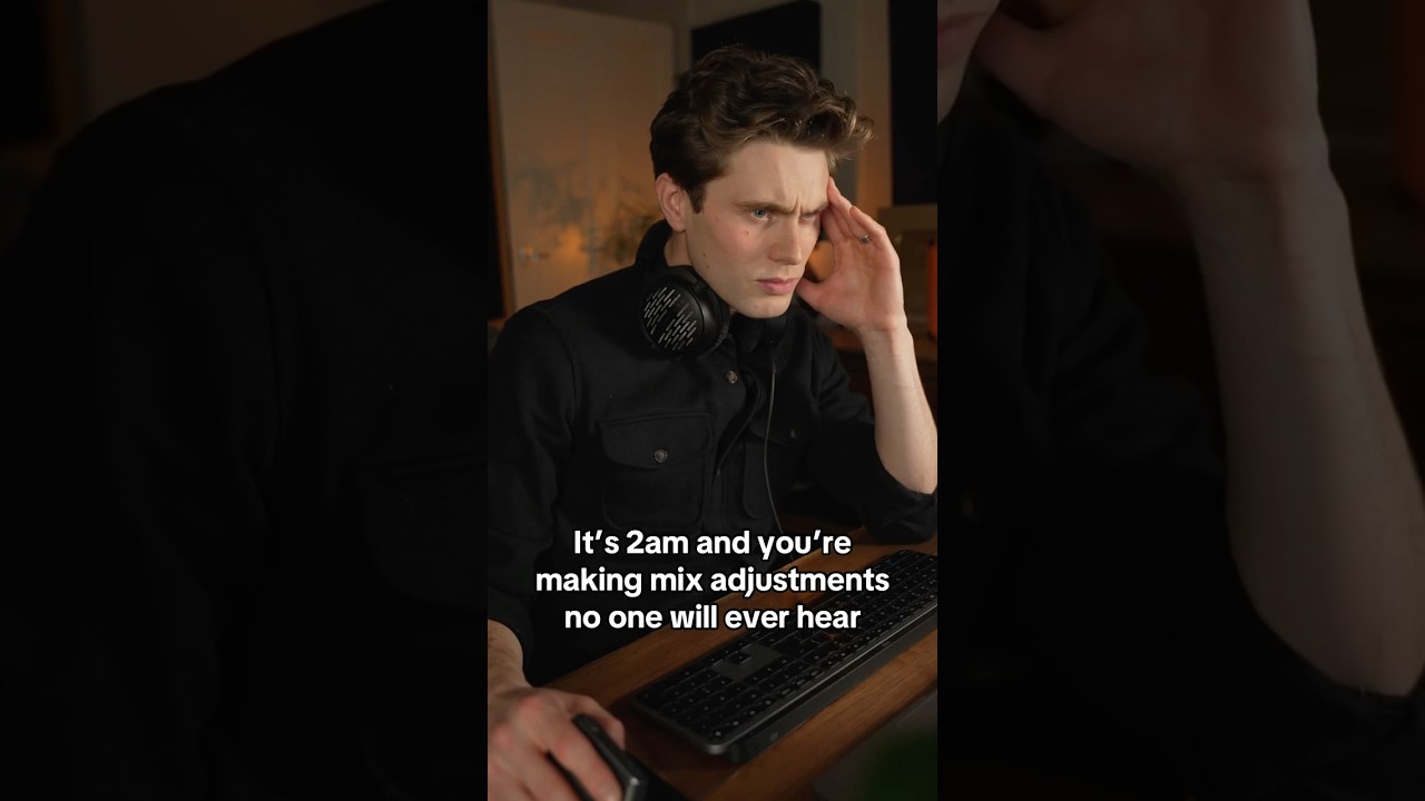 Mixing at 2AM #musicproduction #mixing 2